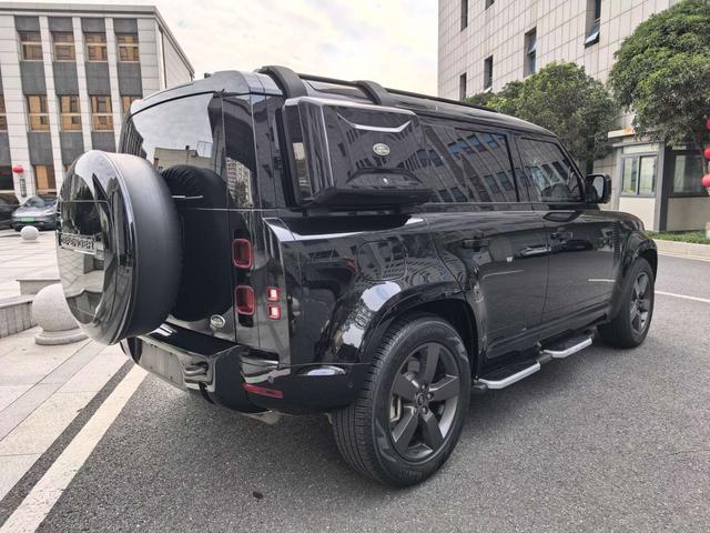 Land Rover Defender 2023 thumb 2