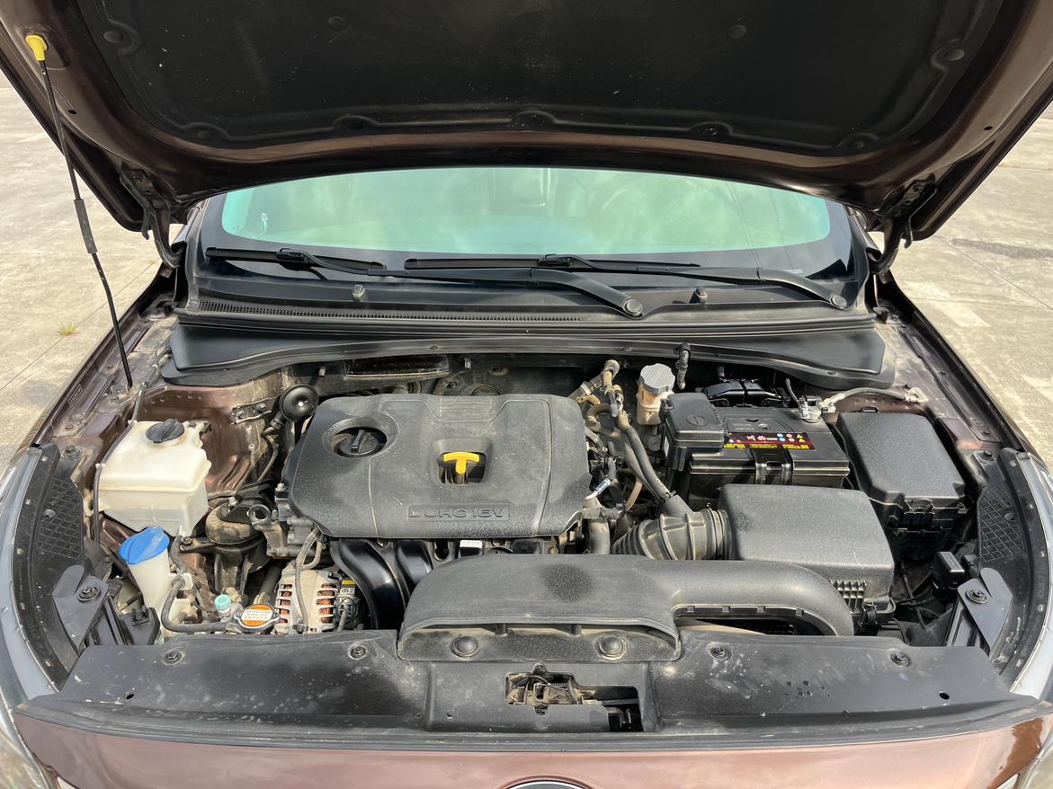 Kia Cadenza 2018 thumb 5
