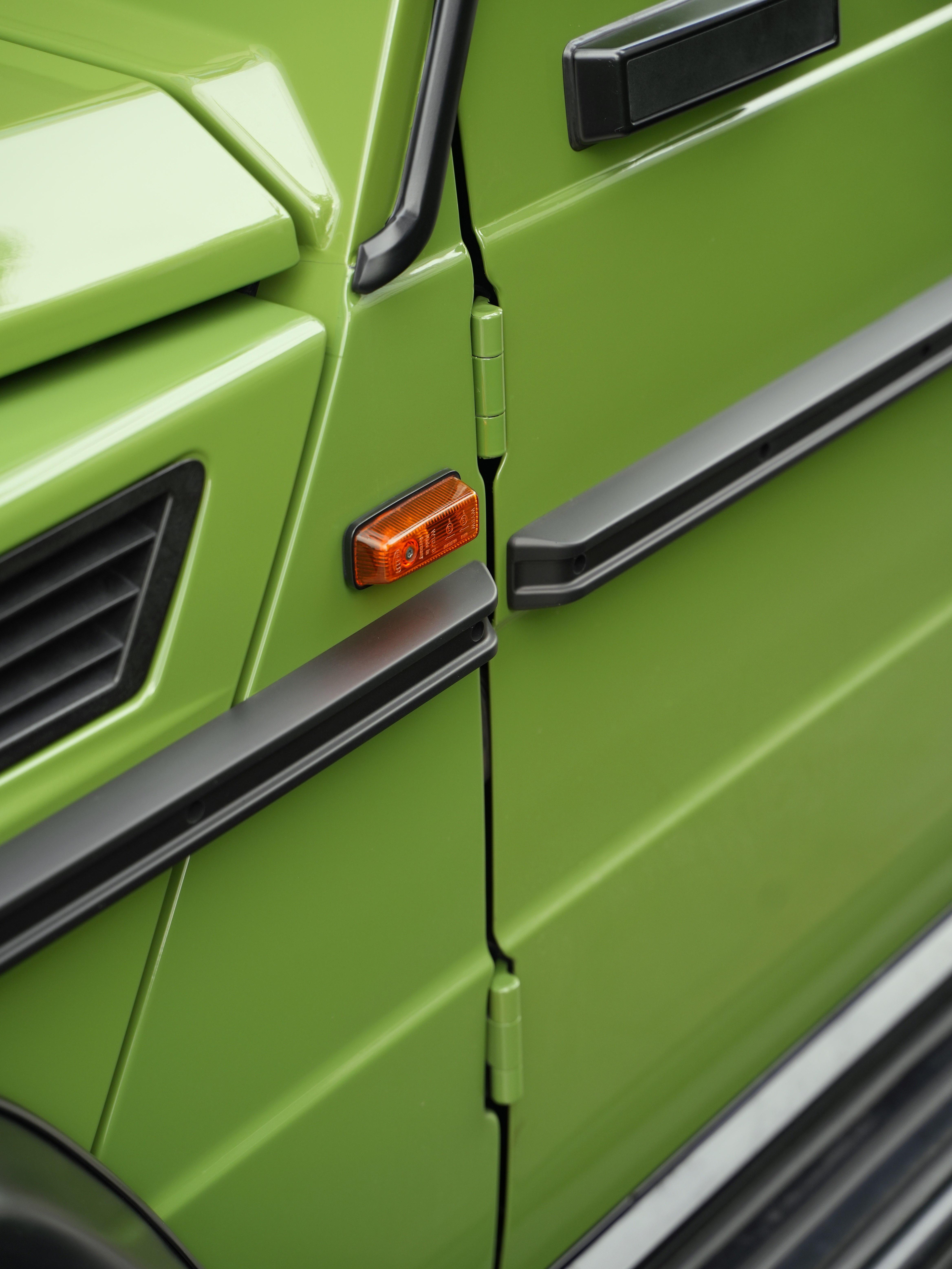 Mercedes-Benz G-Class 2017 thumb 11