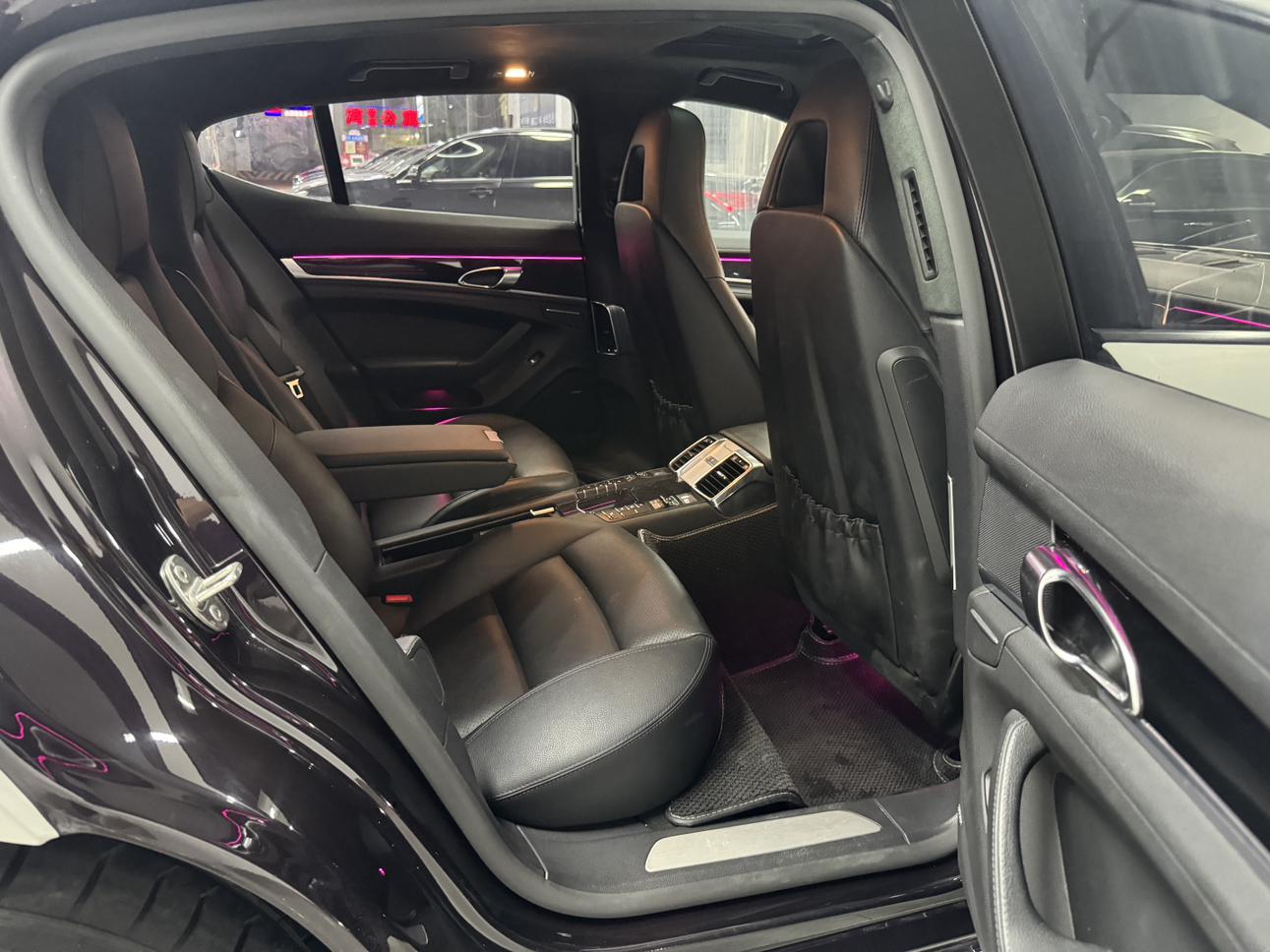 Porsche Panamera 2015 thumb 7
