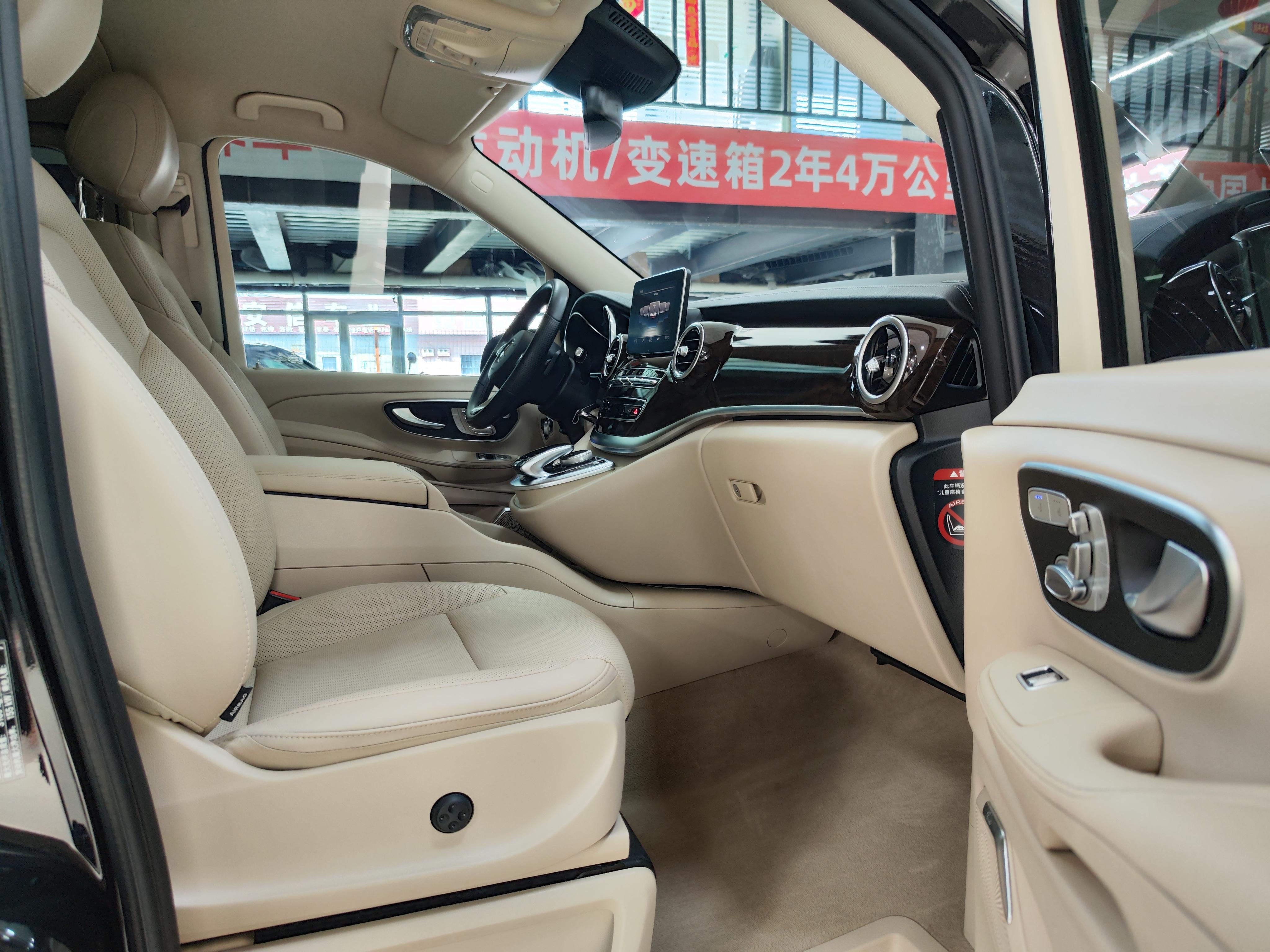 Mercedes-Benz V-Класс 2019 thumb 5