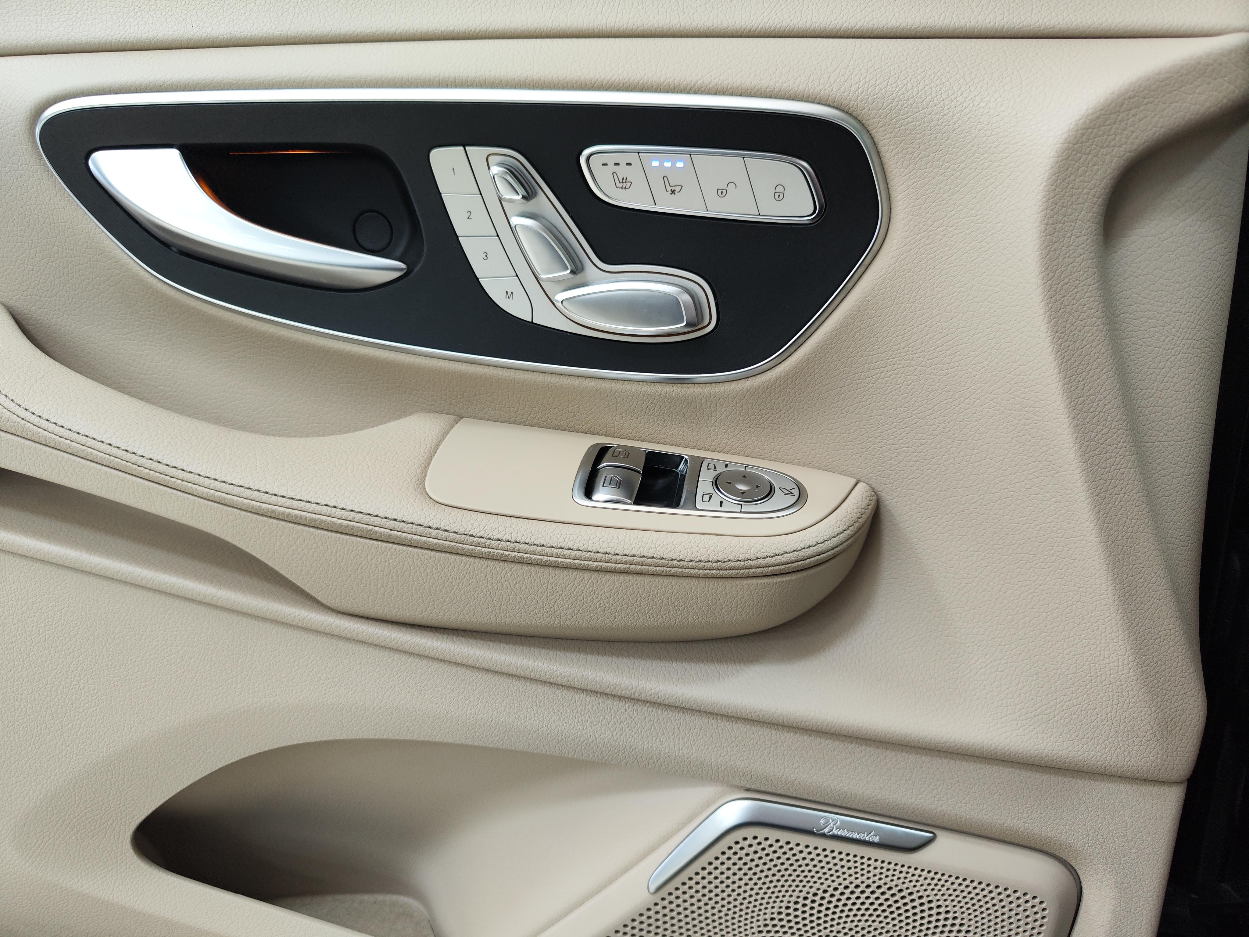 Mercedes-Benz V-Класс 2019 thumb 10