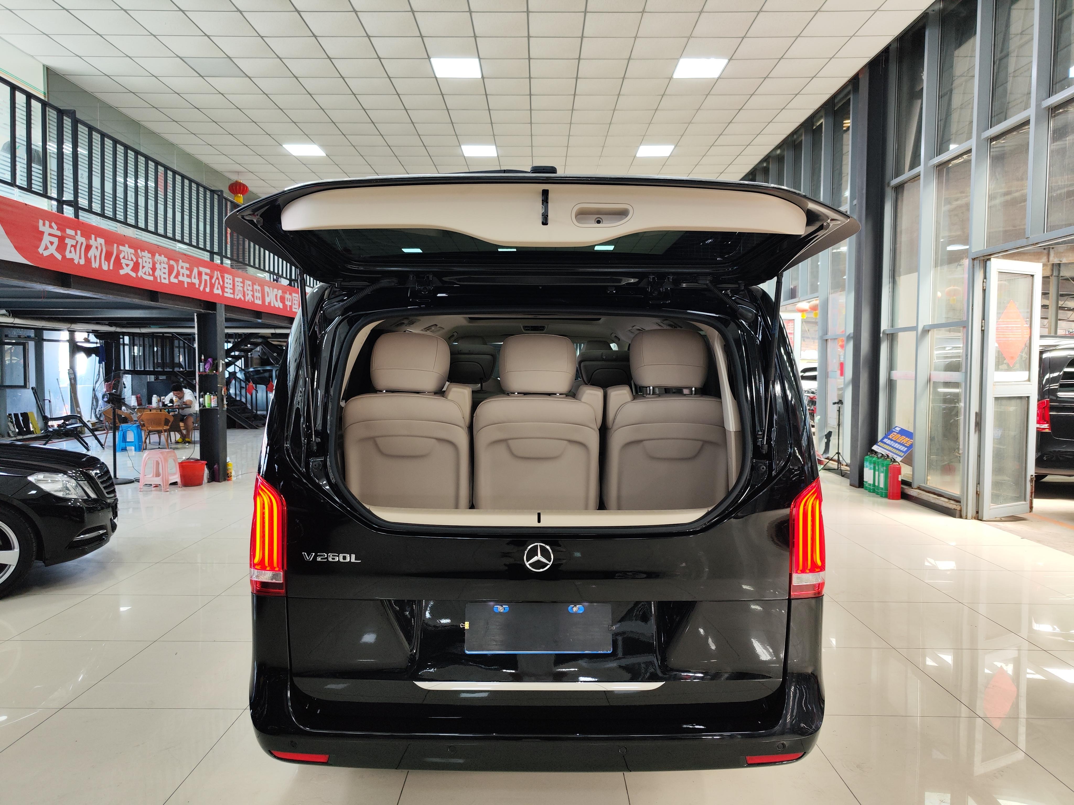 Mercedes-Benz V-Класс 2019 thumb 12