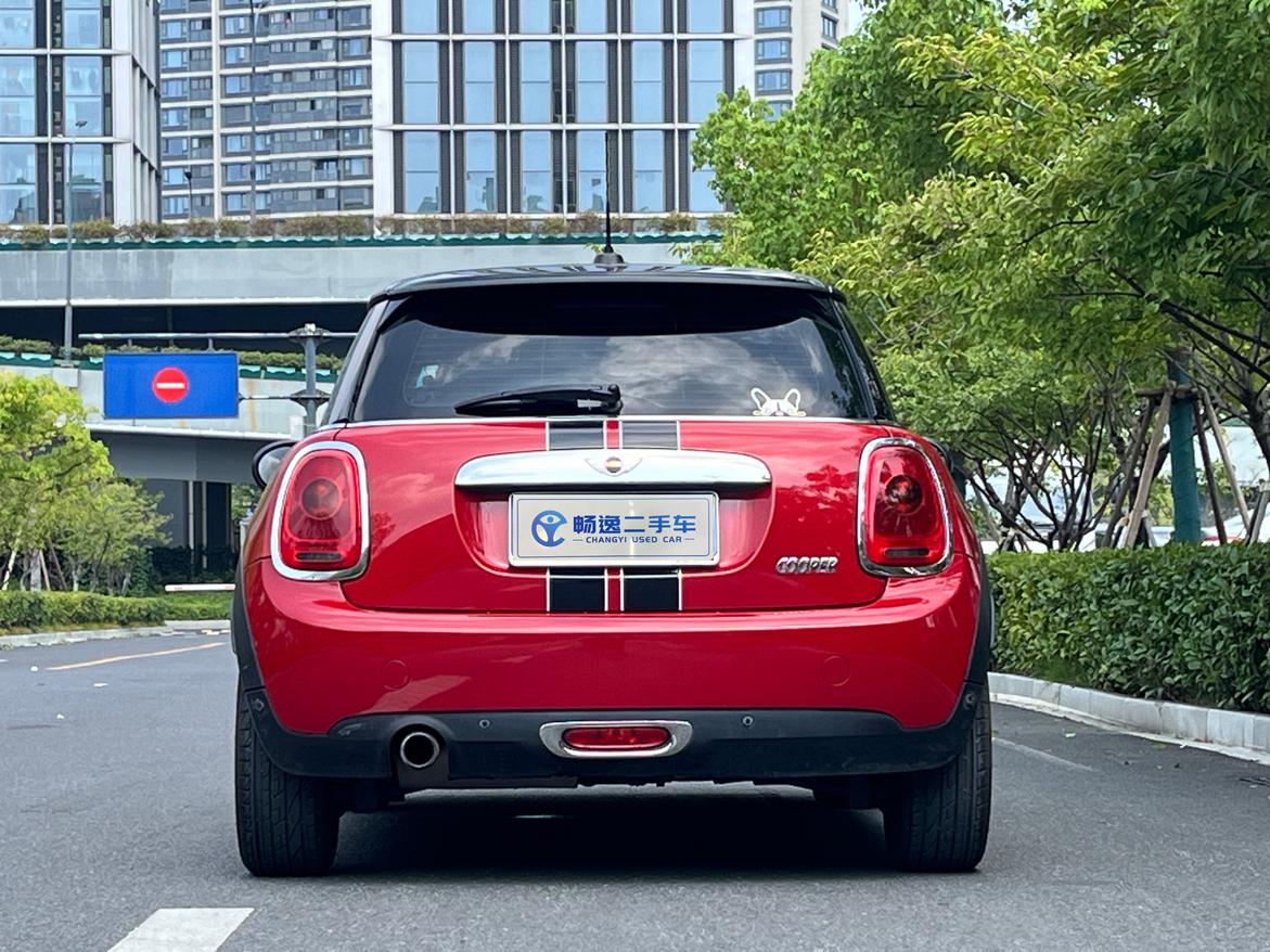 Mini Hatch 2015 thumb 3