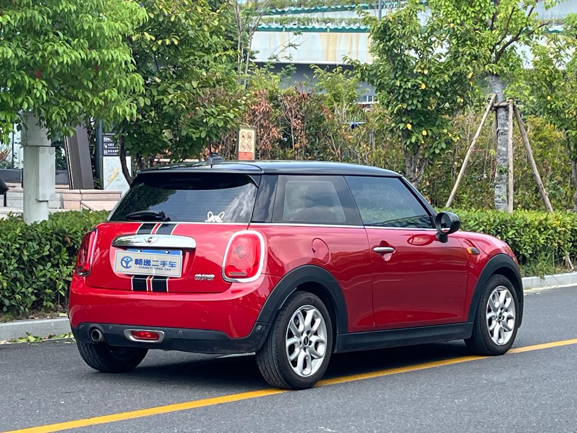 Mini Hatch 2015 thumb 4