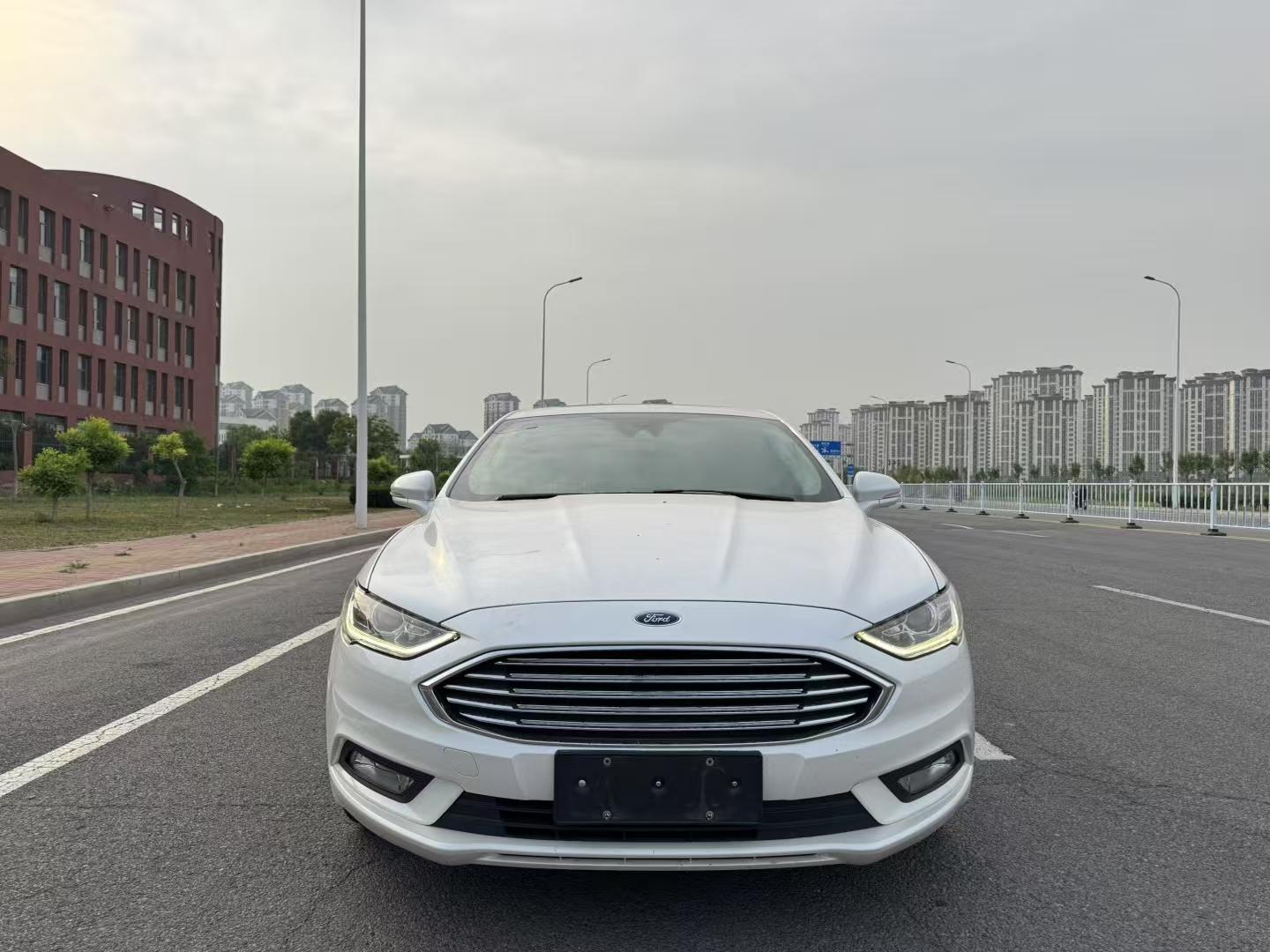 Ford Mondeo 2018 thumb 9
