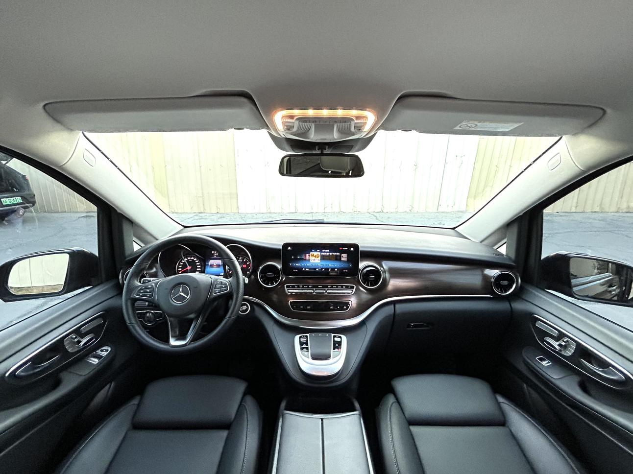 Mercedes-Benz V-Класс 2024 thumb 6