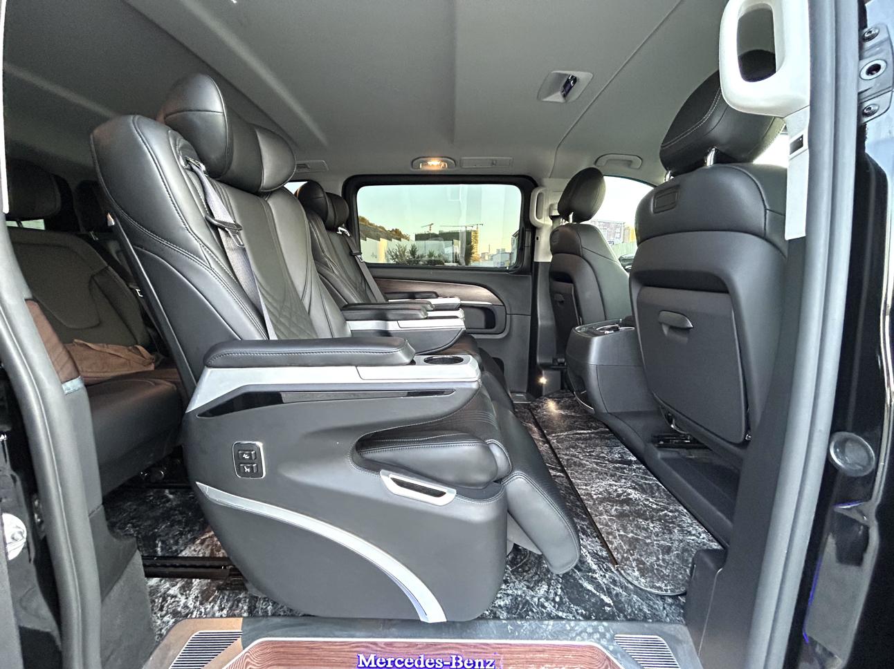 Mercedes-Benz V-Класс 2024 thumb 8