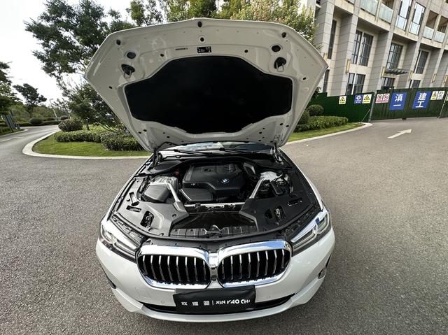 BMW 5 серии 2023 thumb 6