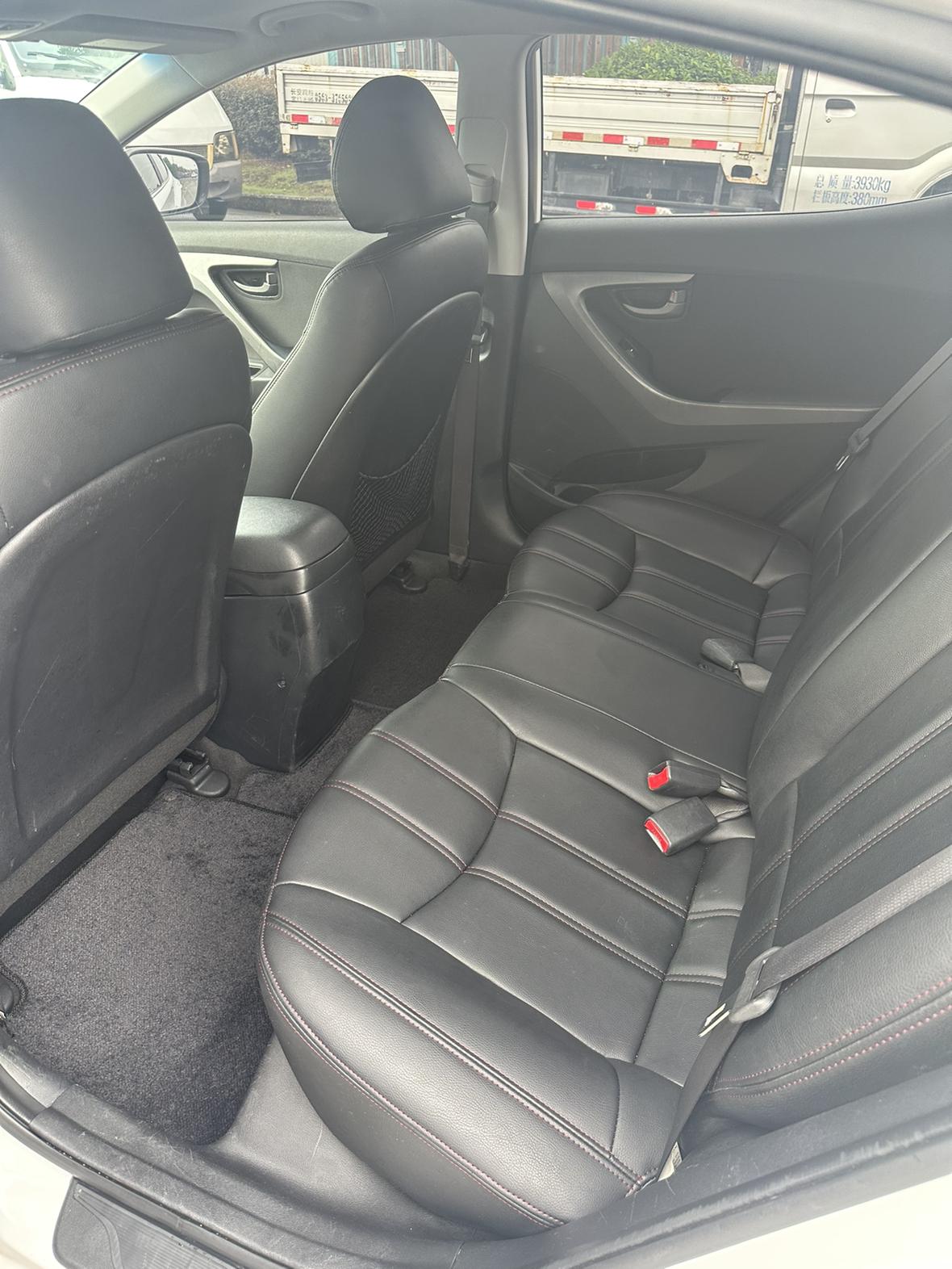 Hyundai Elantra 2016 thumb 7