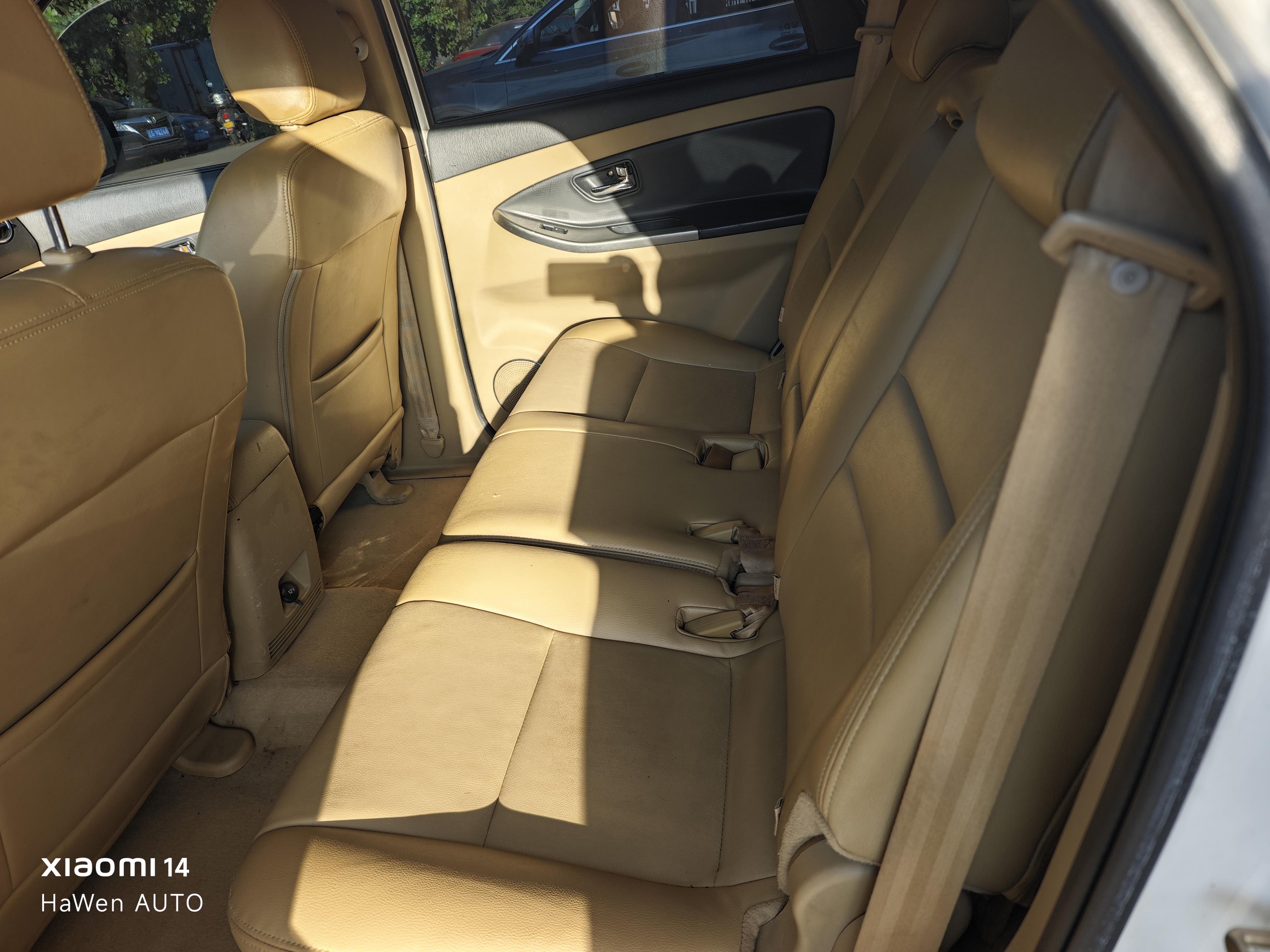 Yusheng S350 2013 thumb 10
