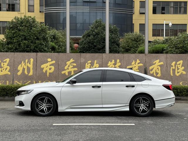 Honda Accord 2022 thumb 4