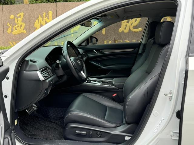 Honda Accord 2022 thumb 5