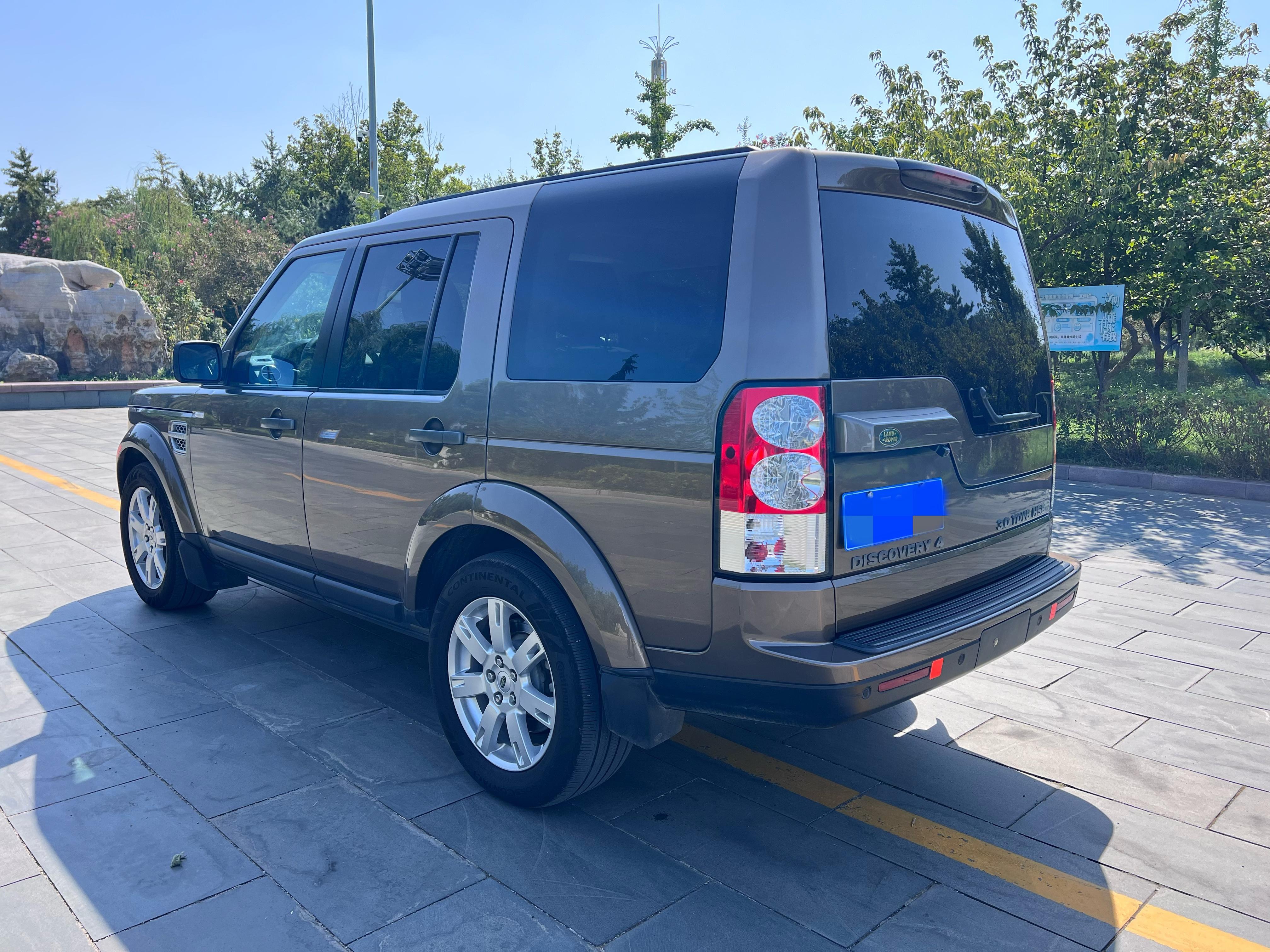 Land Rover Discovery 2010 thumb 2