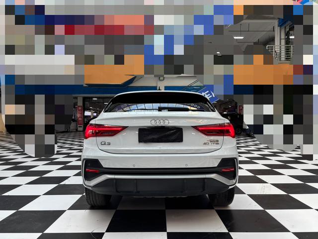 Audi Q3 2022 thumb 12