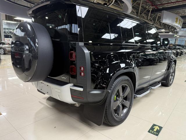 Land Rover Defender 2021 thumb 3