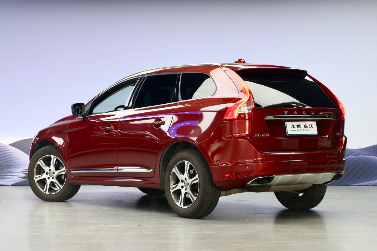 Volvo XC60 2014 thumb 3