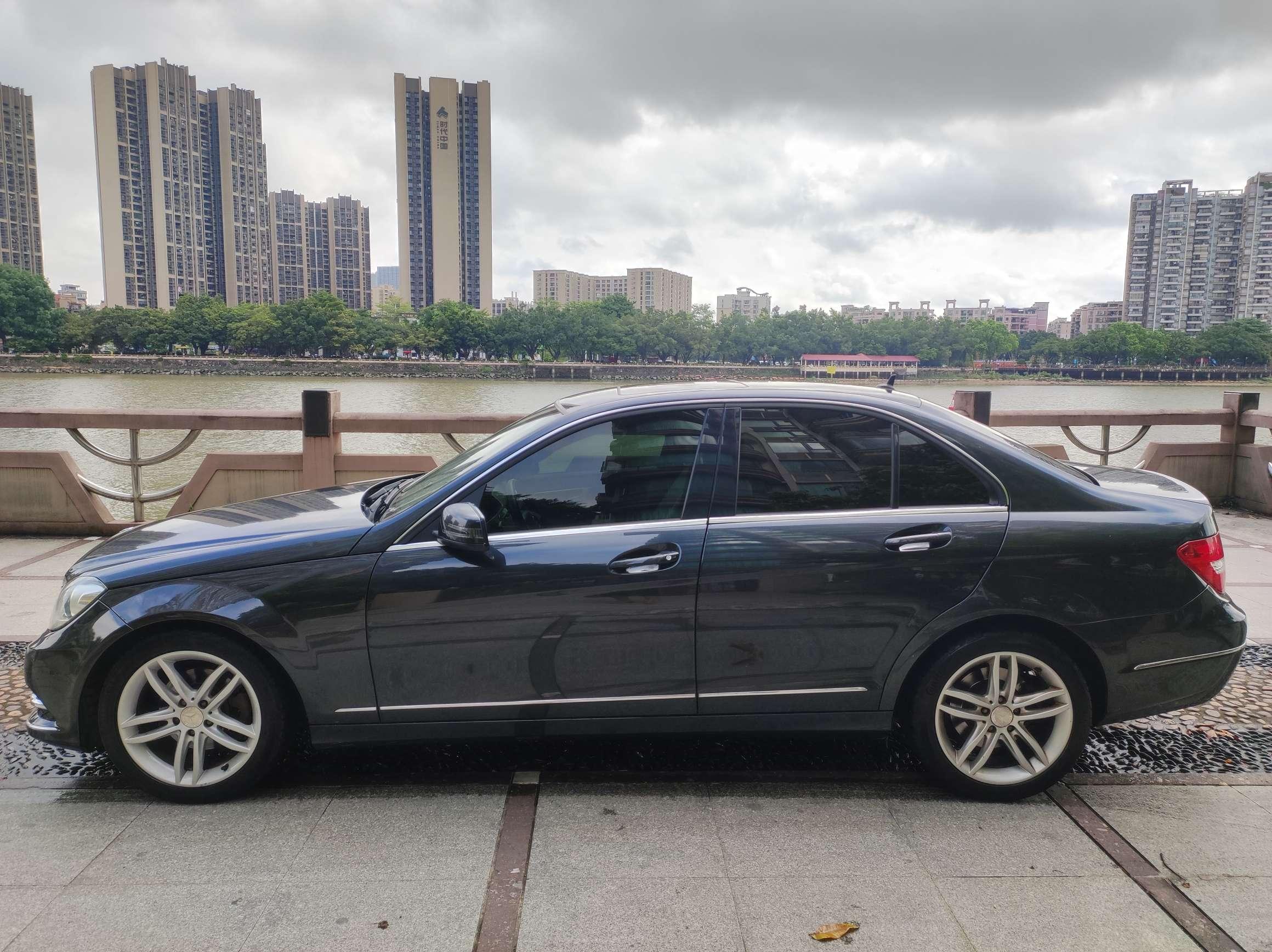 Mercedes-Benz C-Class 2012 thumb 2