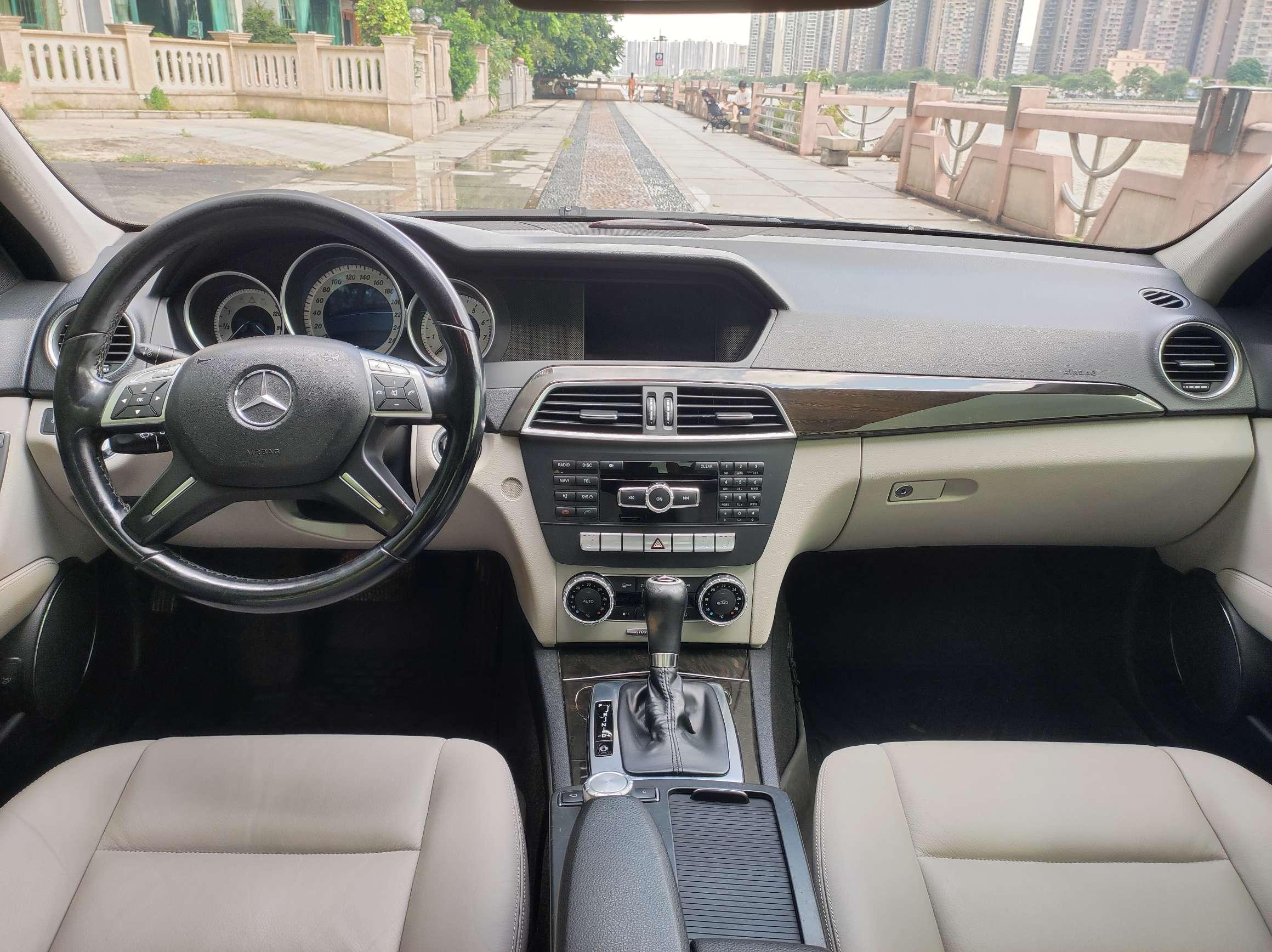 Mercedes-Benz C-Class 2012 thumb 11