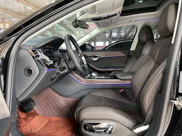 Audi A8 2022 thumb 7