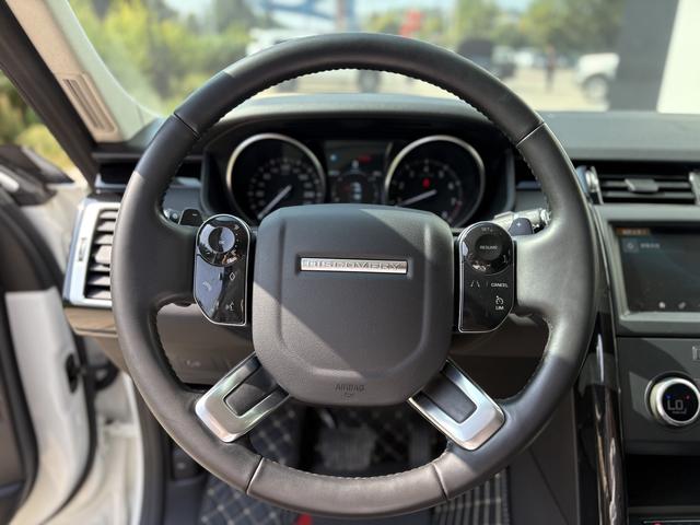 Land Rover Discovery 2019 thumb 10