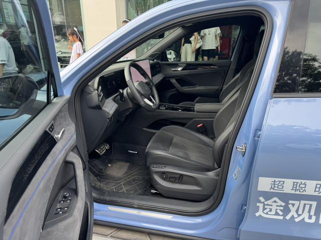 Volkswagen Tiguan 2024 thumb 4