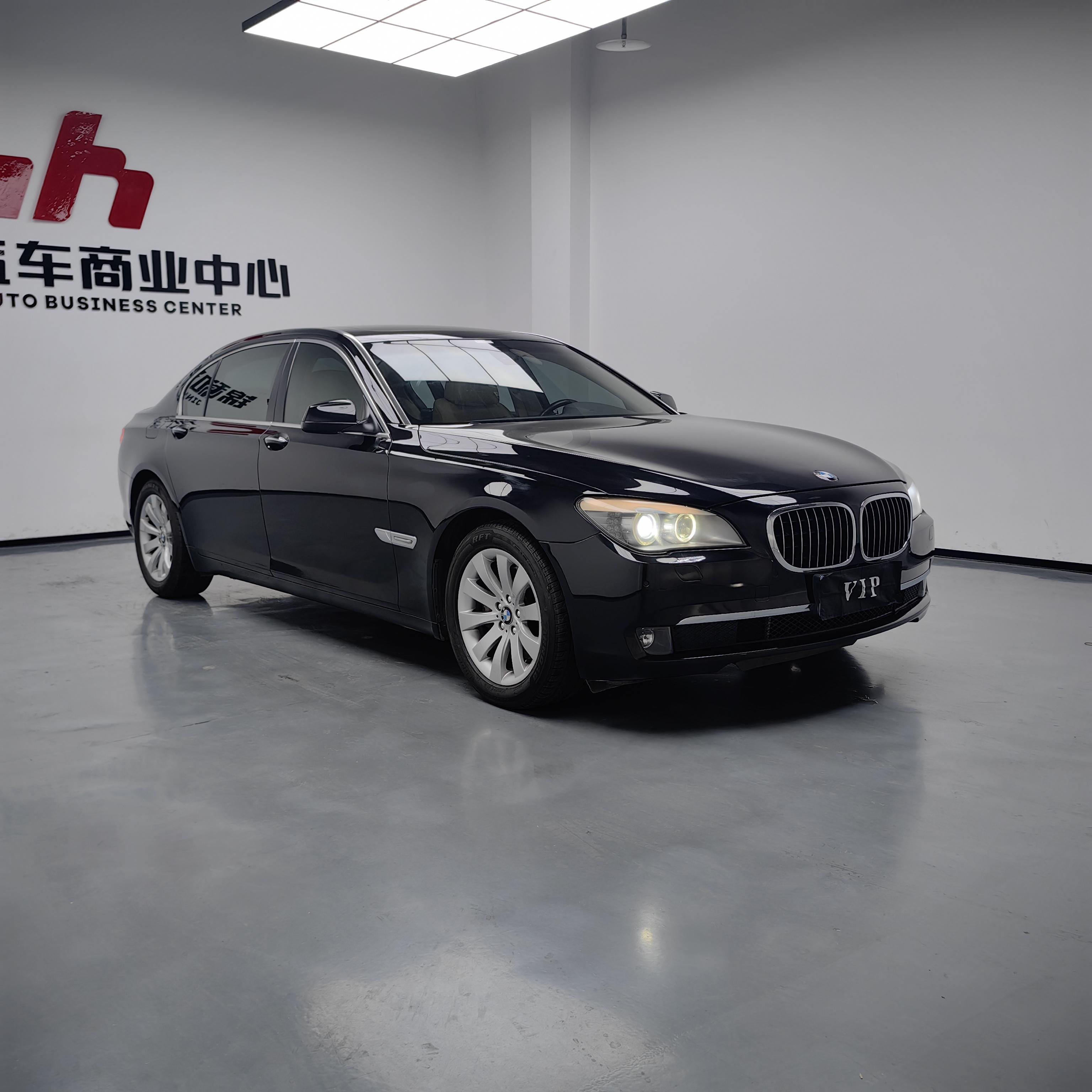 BMW 7 серии 2009 thumb 11