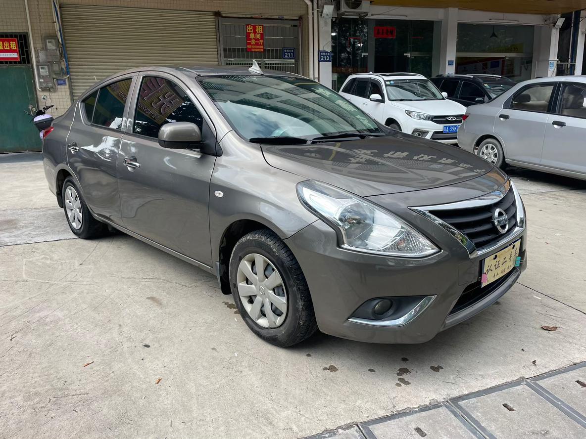 Nissan Sunny 2017 thumb 12