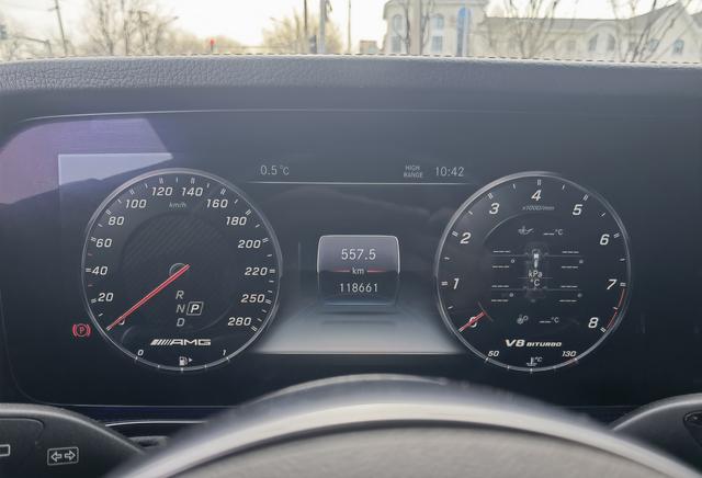 Mercedes-Benz G-Class 2019 thumb 4