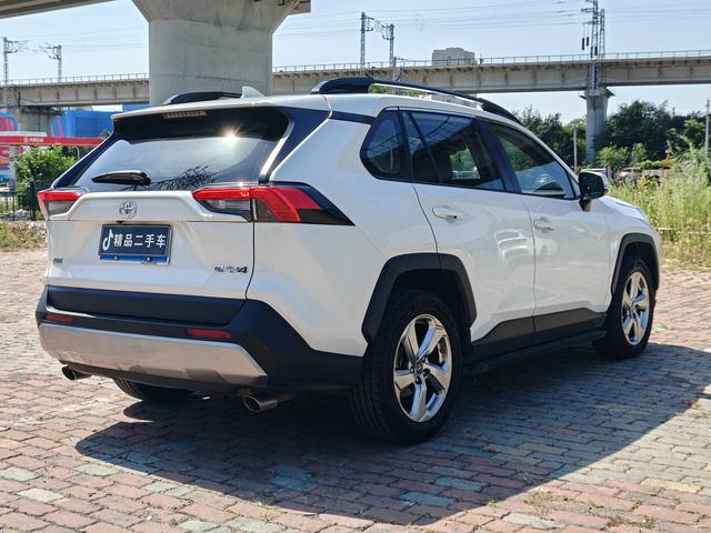Toyota RAV4 2020 thumb 3