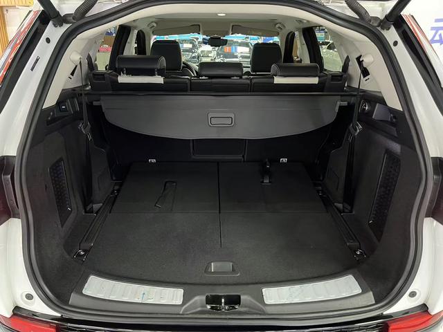 Land Rover Discovery Sport 2020 thumb 6