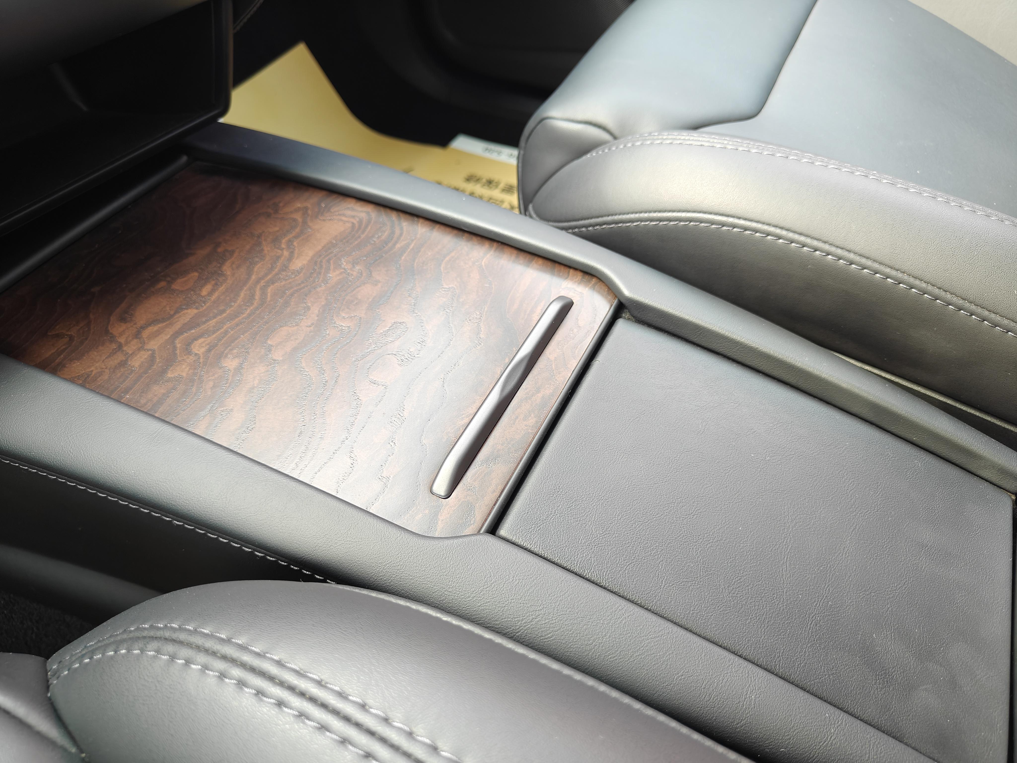 Tesla Model X 2019 thumb 9