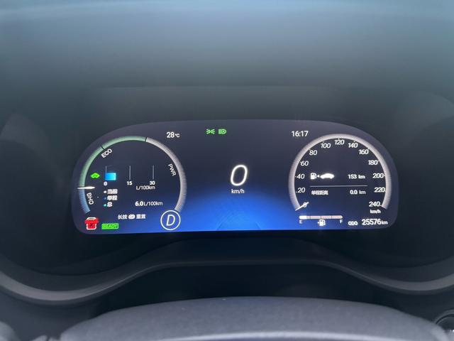 Toyota Granvia 2024 thumb 8