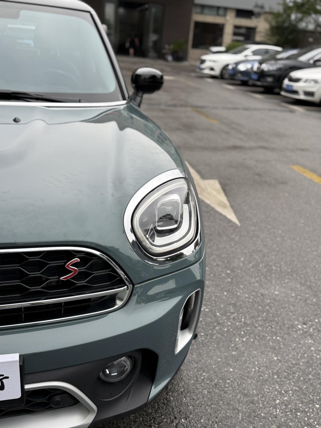 Mini Countryman 2022 thumb 6