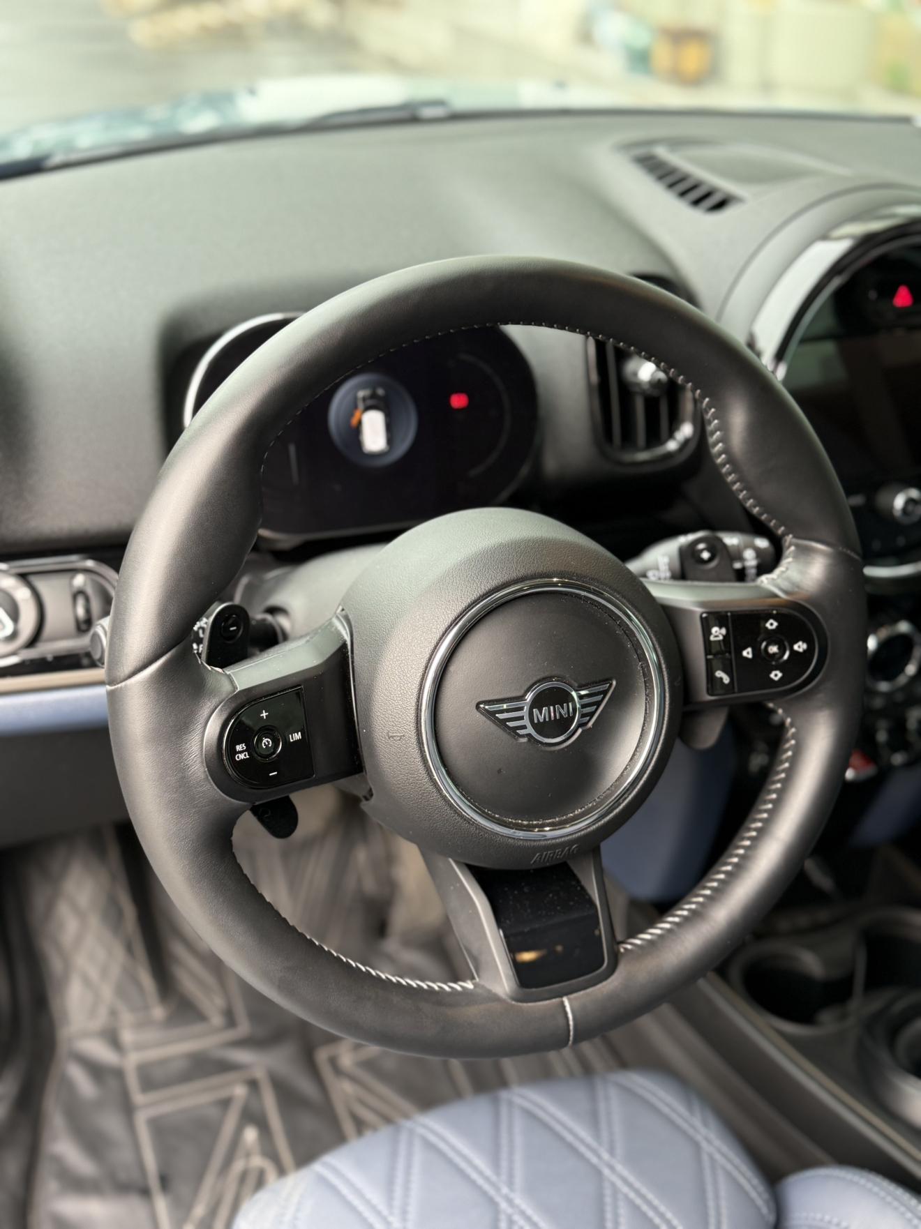 Mini Countryman 2022 thumb 11