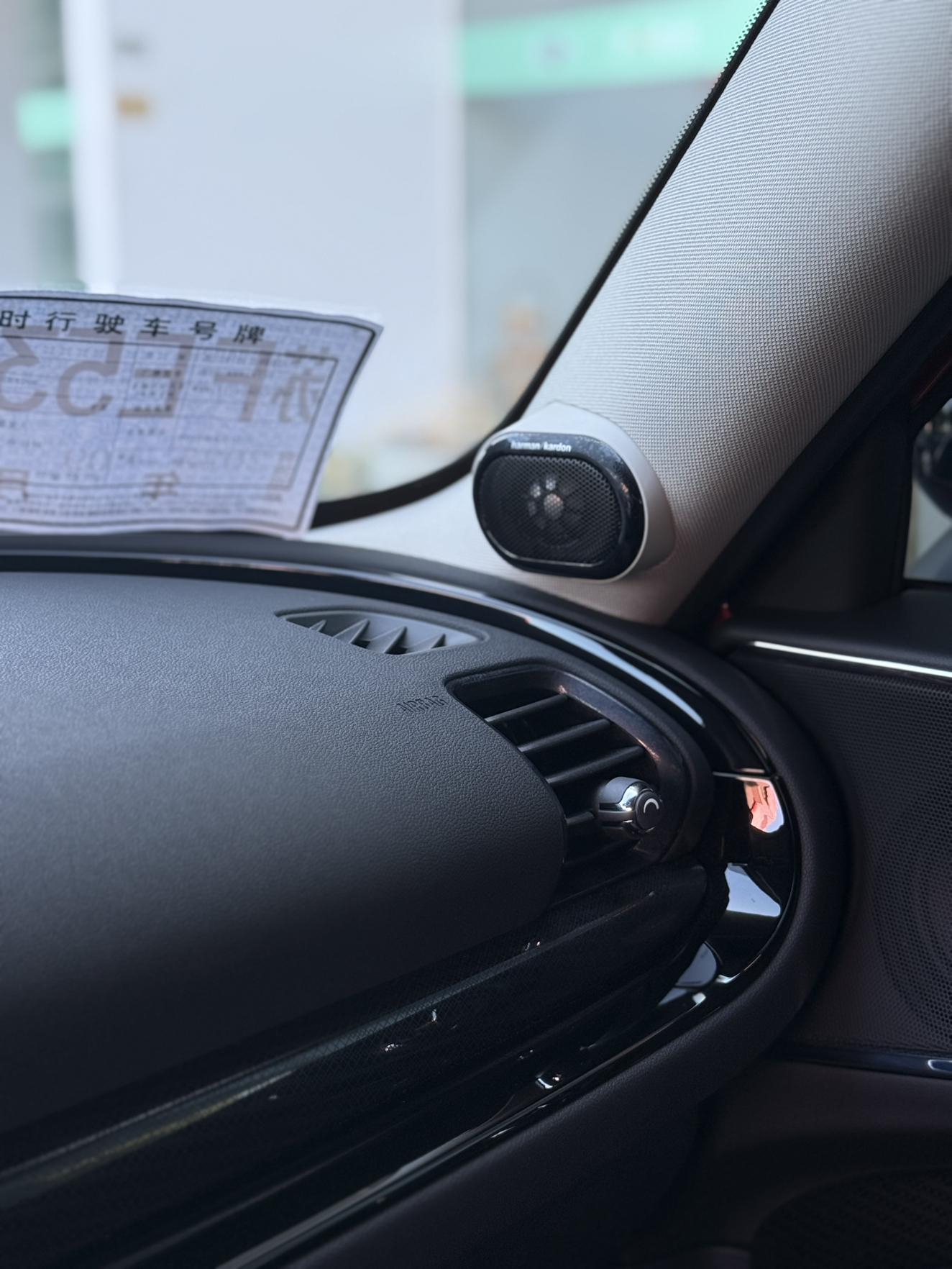 Mini Clubman 2022 thumb 10