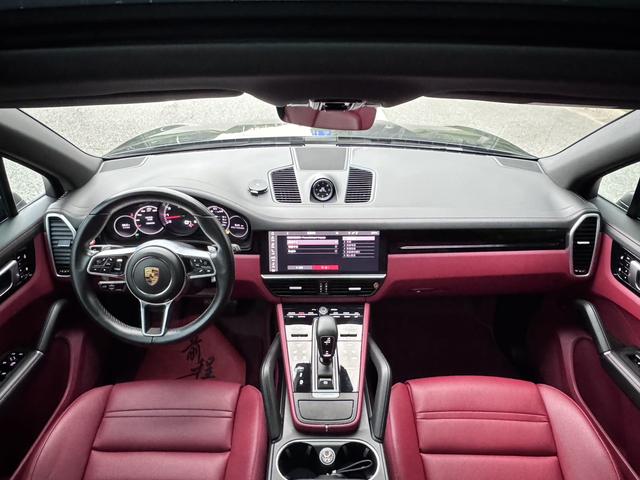 Porsche Cayenne 2019 thumb 5