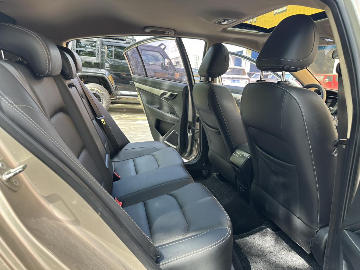 Geely Vision S1 2018 thumb 9