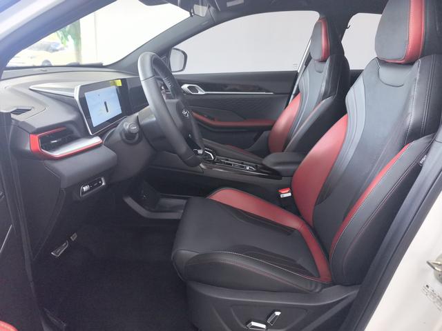 Geely Binyue 2022 thumb 8