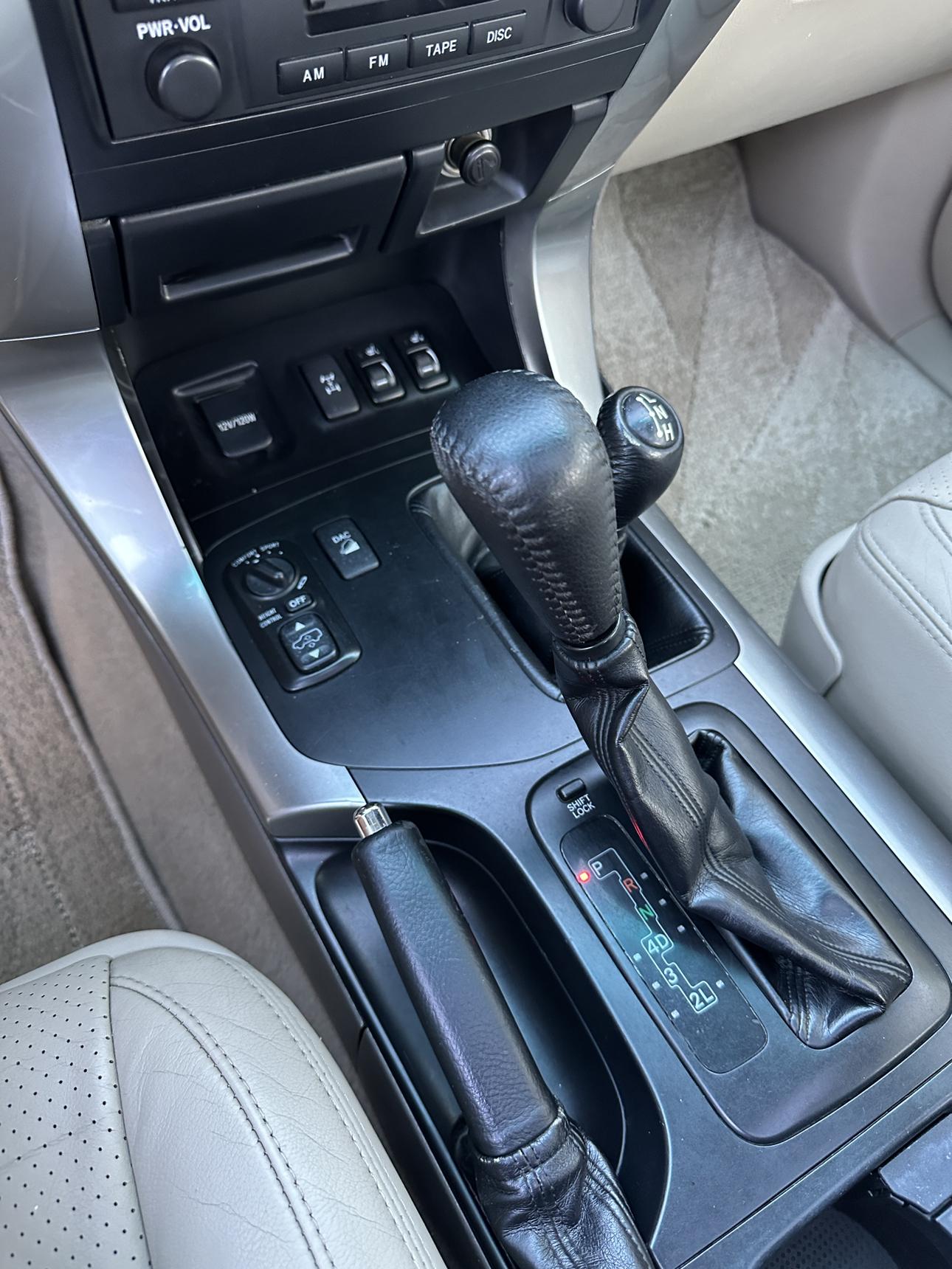 Toyota Land Cruiser Prado 2008 thumb 8