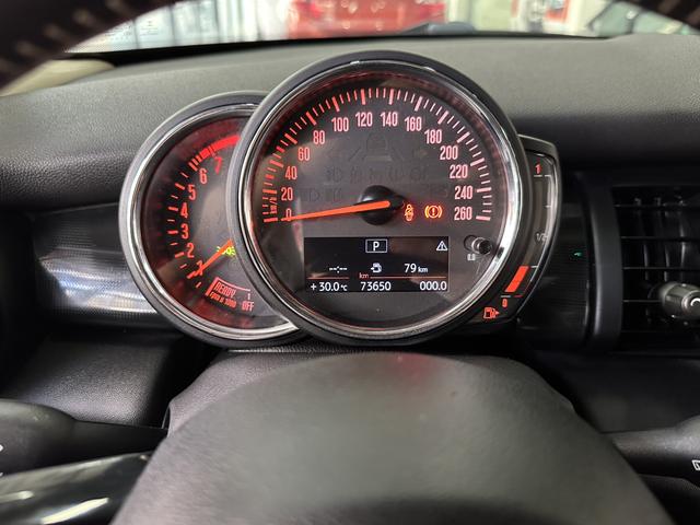 Mini Hatch 2019 thumb 3