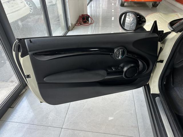 Mini Hatch 2019 thumb 12
