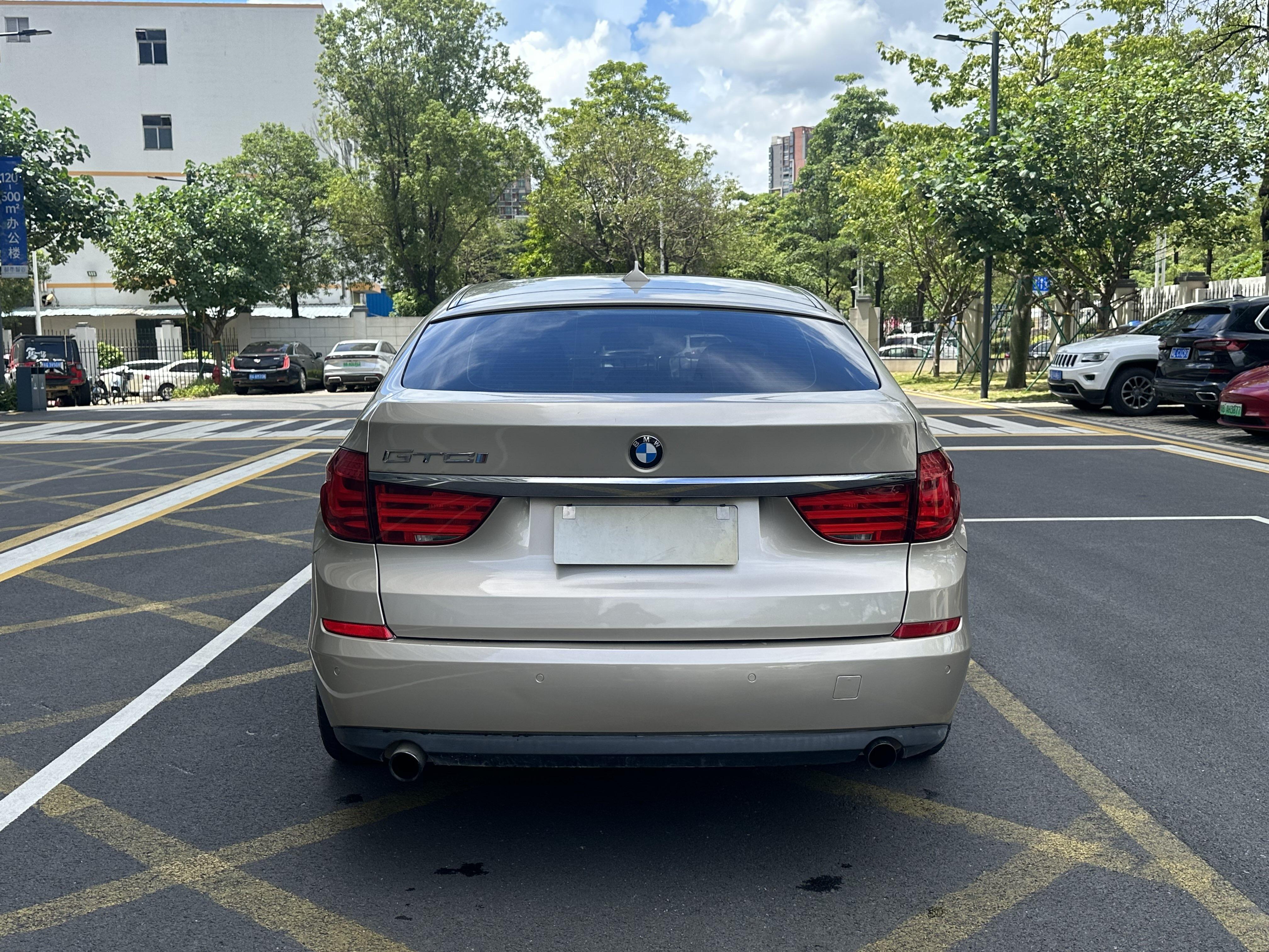 BMW 5 серии 2010 thumb 3