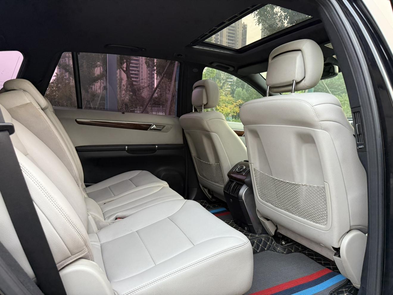 Mercedes-Benz R-Class 2011 thumb 9