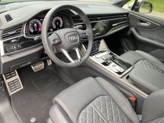 Audi SQ7 2024 thumb 10