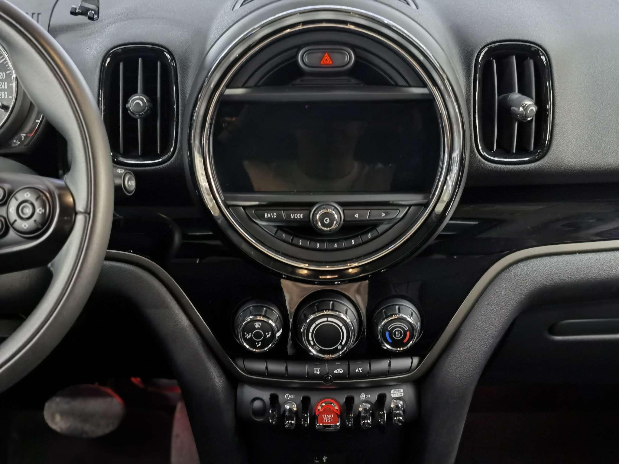 Mini Countryman 2020 thumb 8