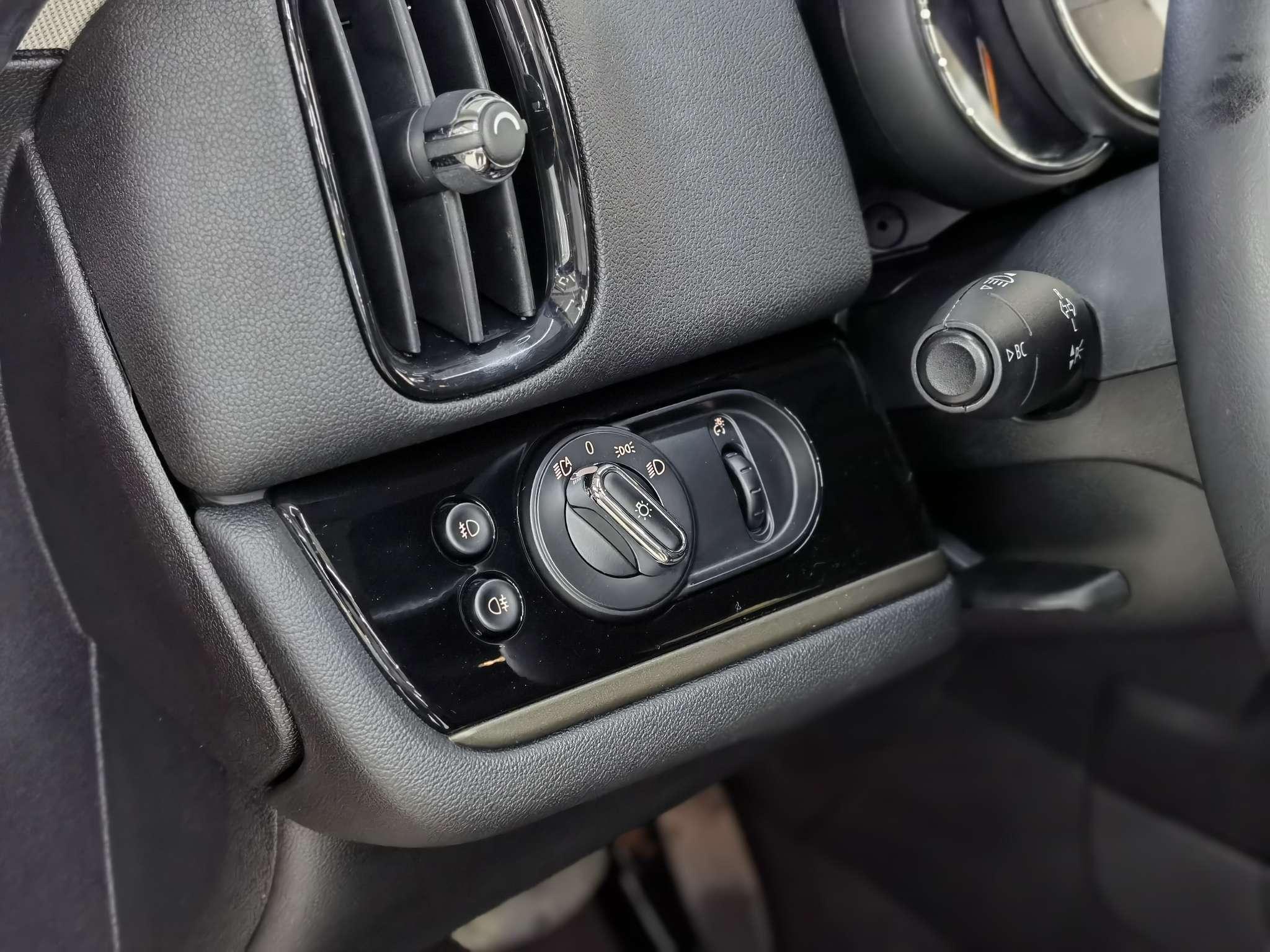 Mini Countryman 2020 thumb 11