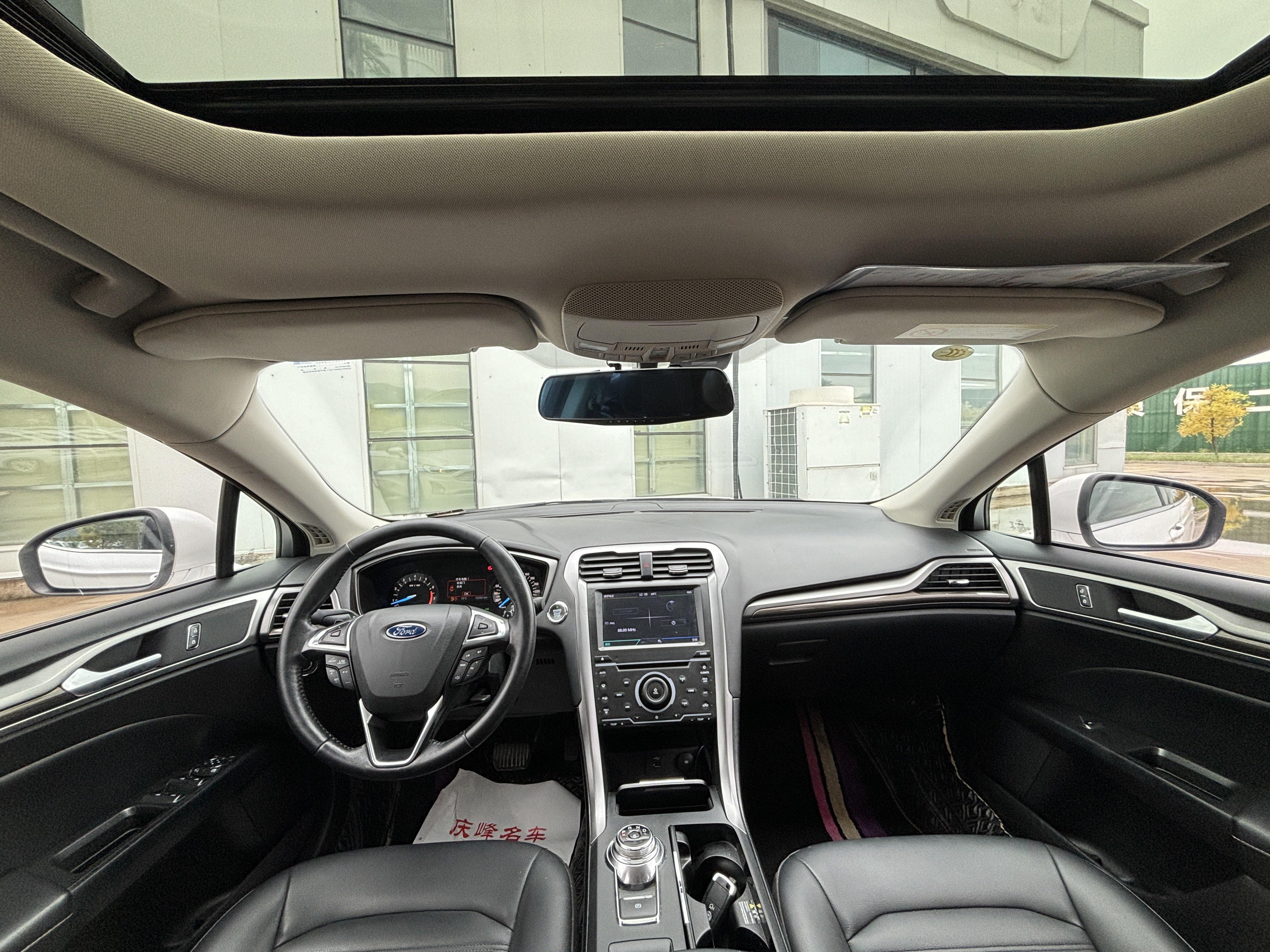 Ford Mondeo 2019 thumb 8