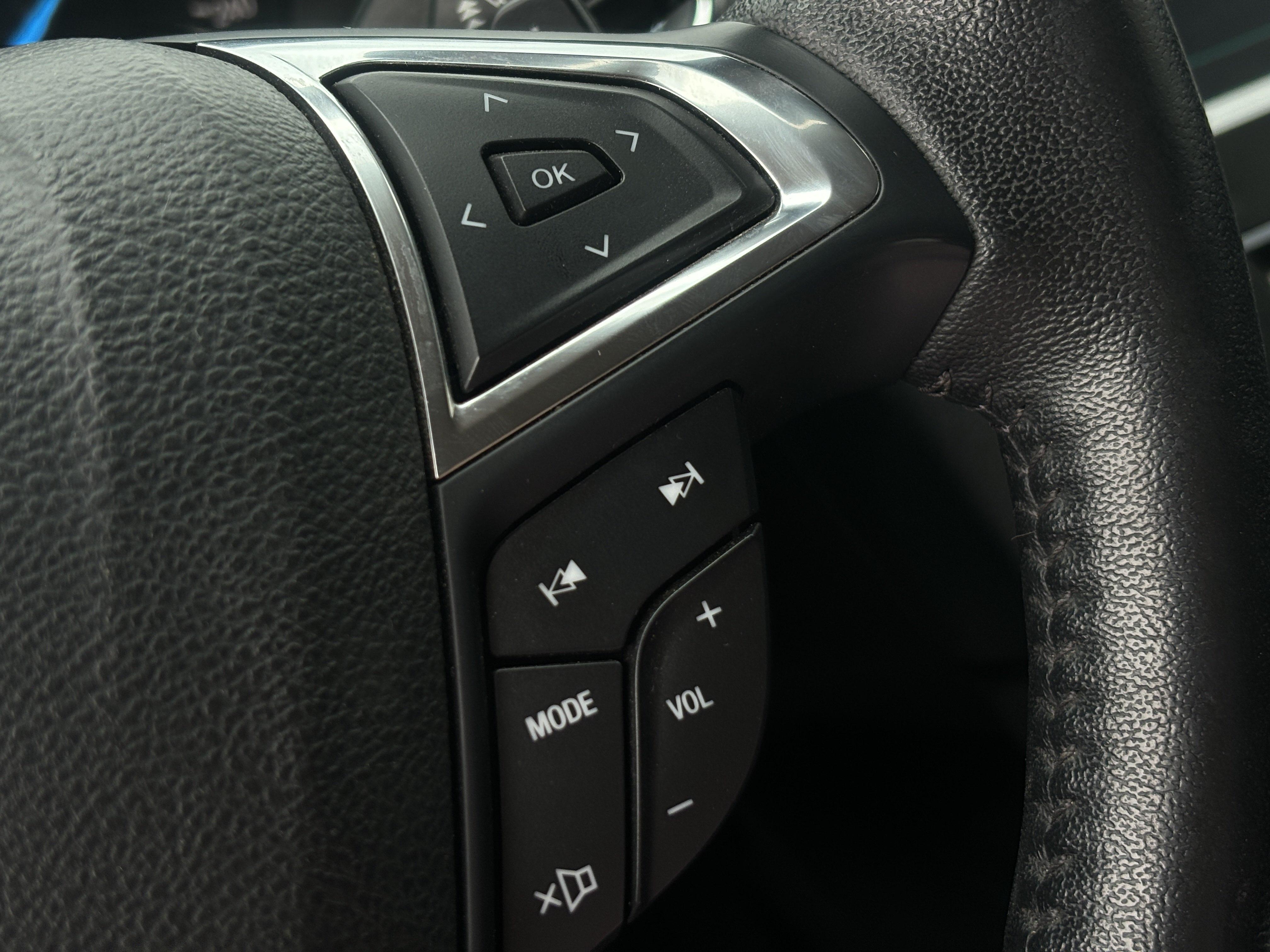 Ford Mondeo 2019 thumb 12
