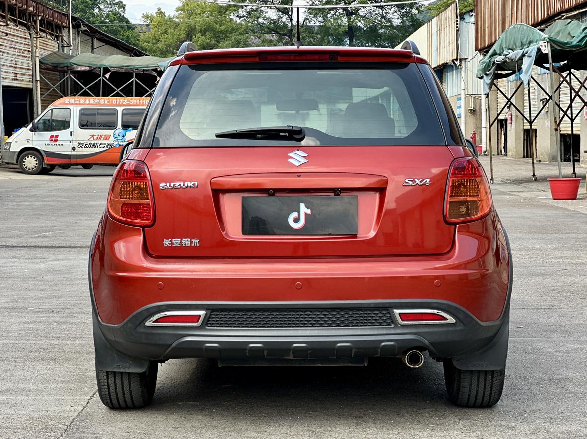 Suzuki SX4 2011 thumb 4